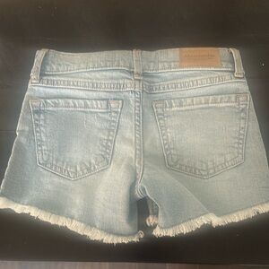 Abercrombie & Fitch Women's Light Wash Jean Shorts